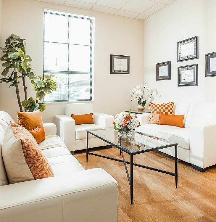 Bright and inviting office waiting room.
